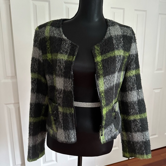 Metro Serrani cropped wool jacket. - Picture 5 of 9